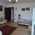 شقة Genti تيرانا