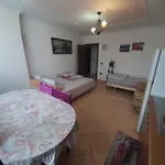 Genti شقة